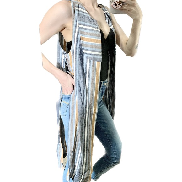 BCBGeneration Jackets & Blazers - BCBGENERATION Stripe Long Open Front Vest